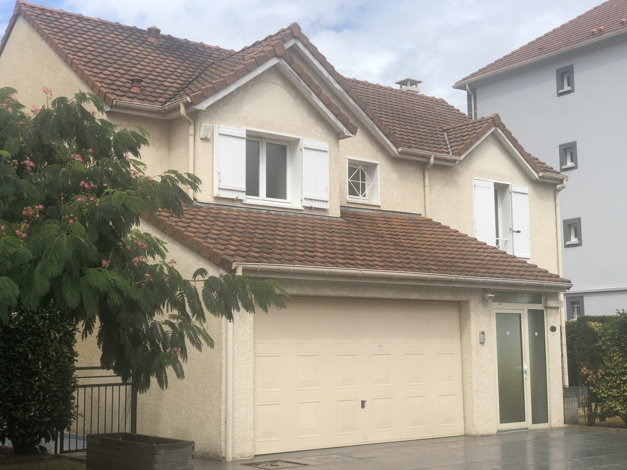 vente Maison 6 pièces MONTMAGNY